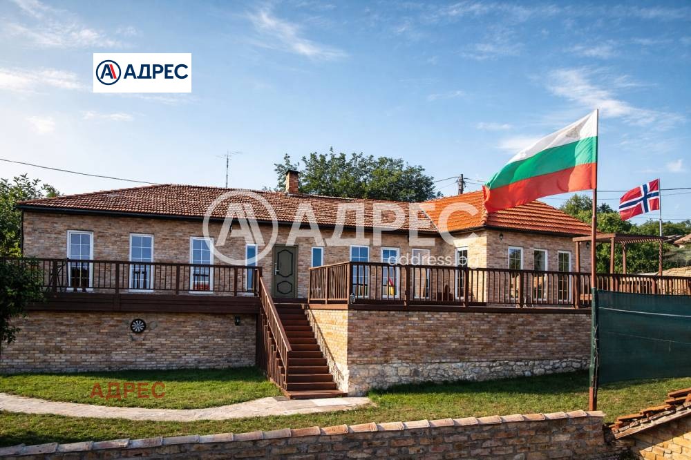 Продава КЪЩА, с. Баново, област Варна