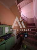 Продава КЪЩА, област Ловеч, с. Ъглен • 34990 € / 68434.49 лв. • 92472319 10