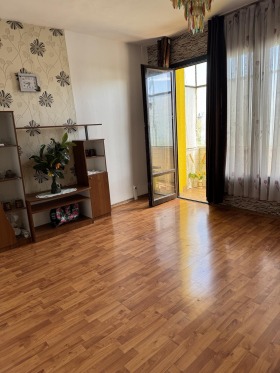 À venda 1 quarto