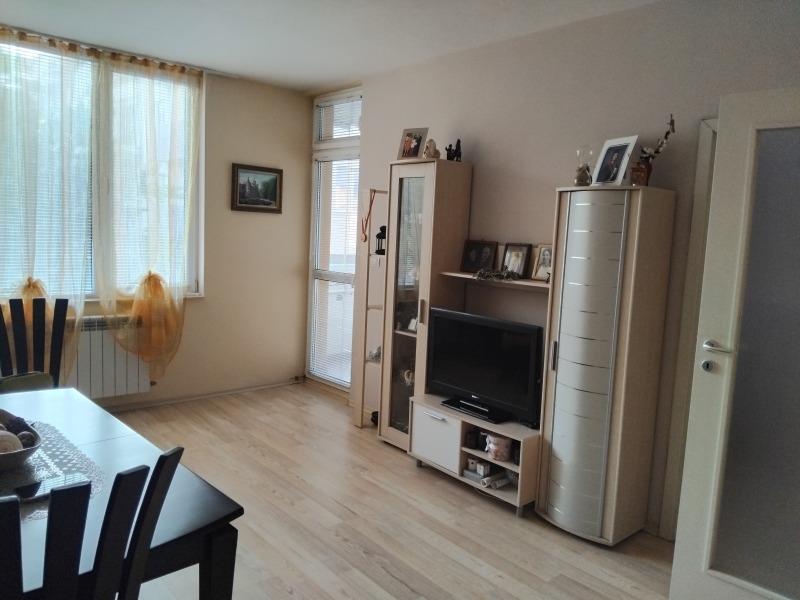 For Sale  2 bedroom Ruse , Yalta , 75 sq.m | 53250241 - image [6]