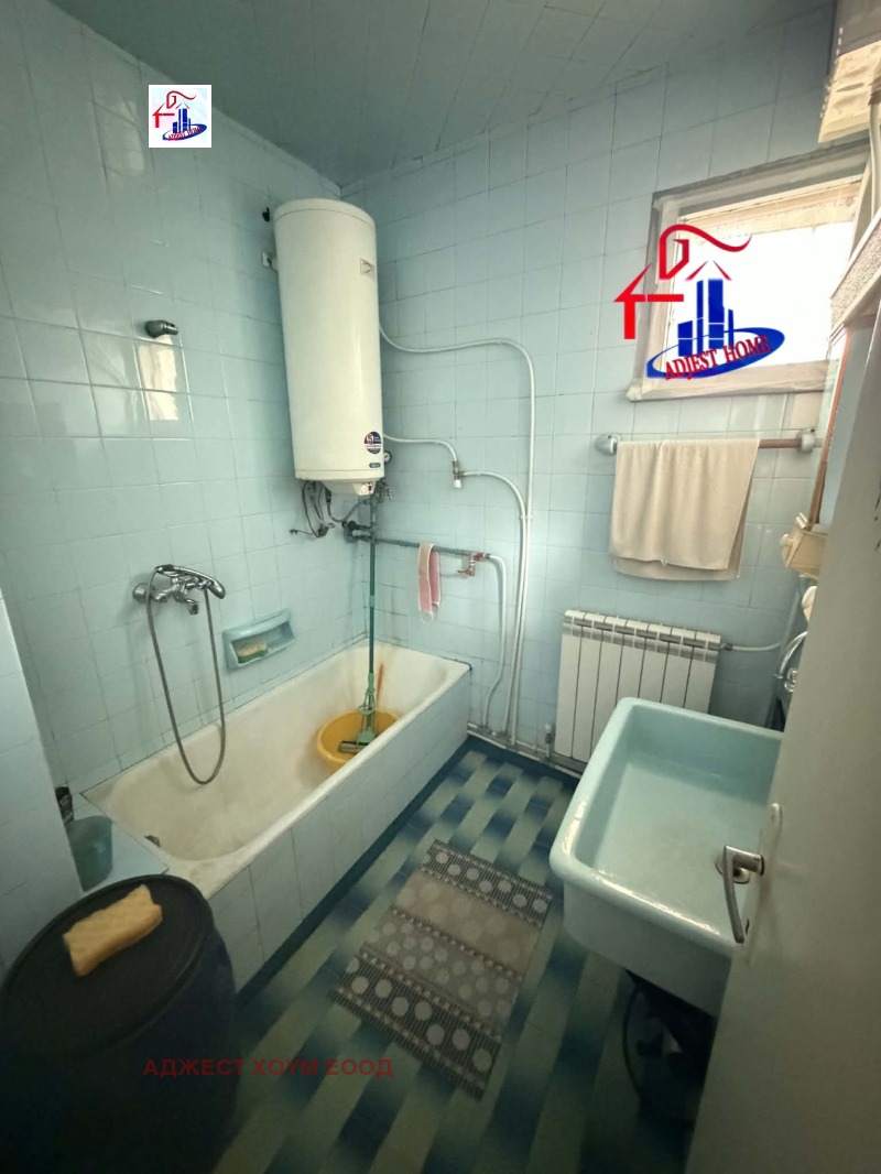 Продава 3-СТАЕН, гр. Шумен, Център, снимка 8 - Апартаменти - 53453068