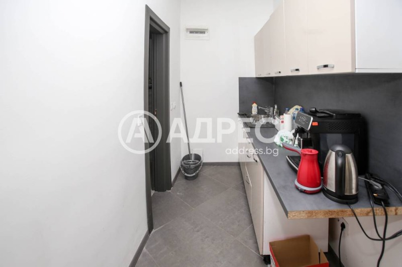 À vendre  Bureau Sofia , Serdika , 94 m² | 24935878 - image [8]