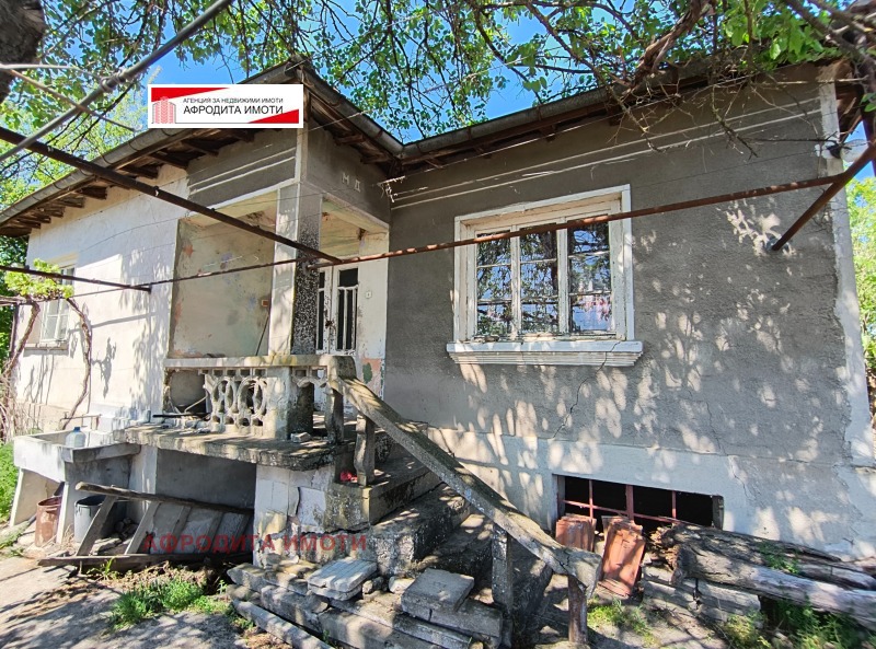 Продава КЪЩА, с. Пшеничево, област Стара Загора, снимка 1 - Къщи - 45356274