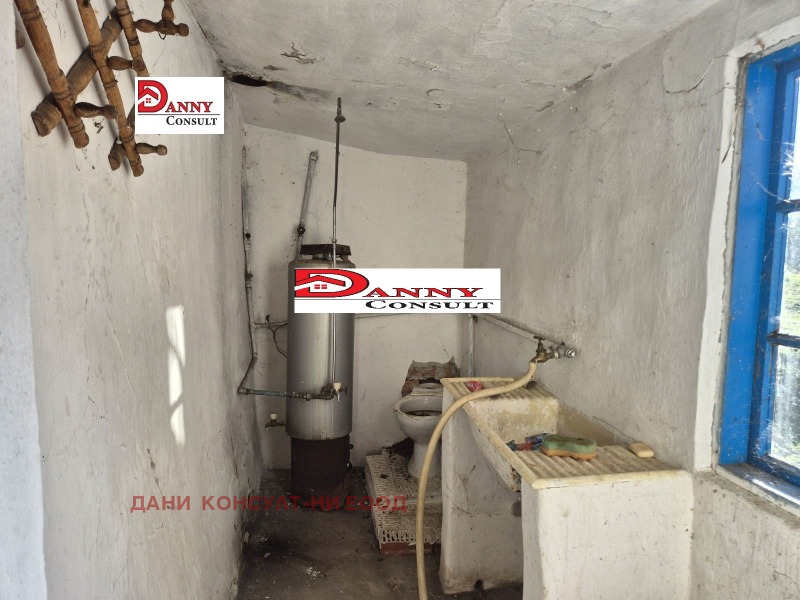 Продава КЪЩА, с. Никюп, област Велико Търново, снимка 8 - Къщи - 52151798