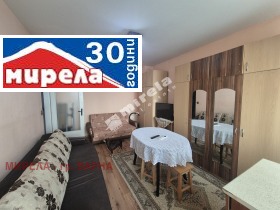 1 makuuhuone Vladislav Varnentšik 2, Varna