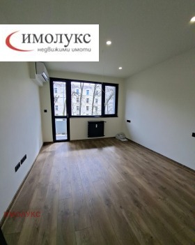 ������� 4-����� | Imot.bg � ����� ������ 8