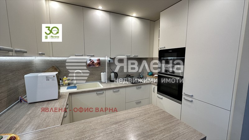 Продава 3-СТАЕН, гр. Варна, Бриз, снимка 5 - Aпартаменти - 49578897