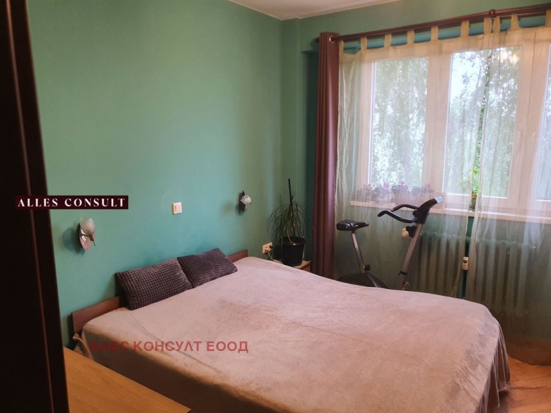 Myytävänä  2 makuuhuonetta Sofia , Zapaden park , 70 neliömetriä | 50211936 - kuva [6]