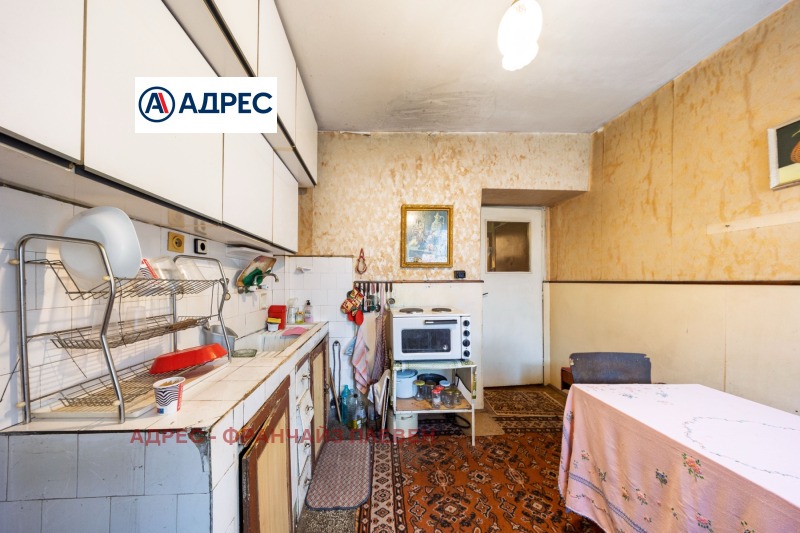 Продава 3-СТАЕН, гр. Плевен, Идеален център, снимка 6 - Апартаменти - 53423223