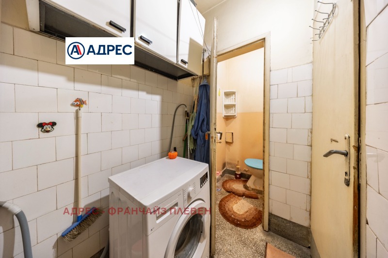 Продава 3-СТАЕН, гр. Плевен, Идеален център, снимка 10 - Апартаменти - 53423223