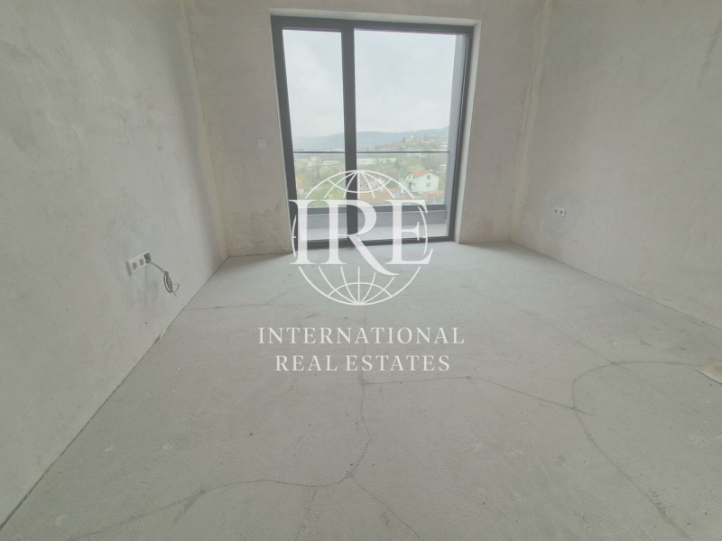 Продава 4-СТАЕН, гр. Варна, Бриз, снимка 3 - Апартаменти - 53222788