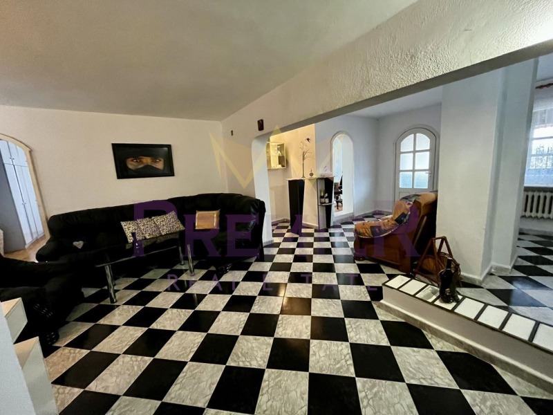 Продава КЪЩА, с. Овчарово, област Добрич, снимка 17 - Къщи - 52824882