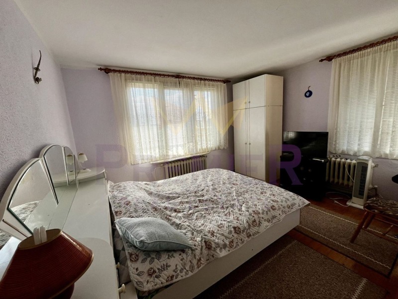 Продава КЪЩА, с. Овчарово, област Добрич, снимка 13 - Къщи - 52824882