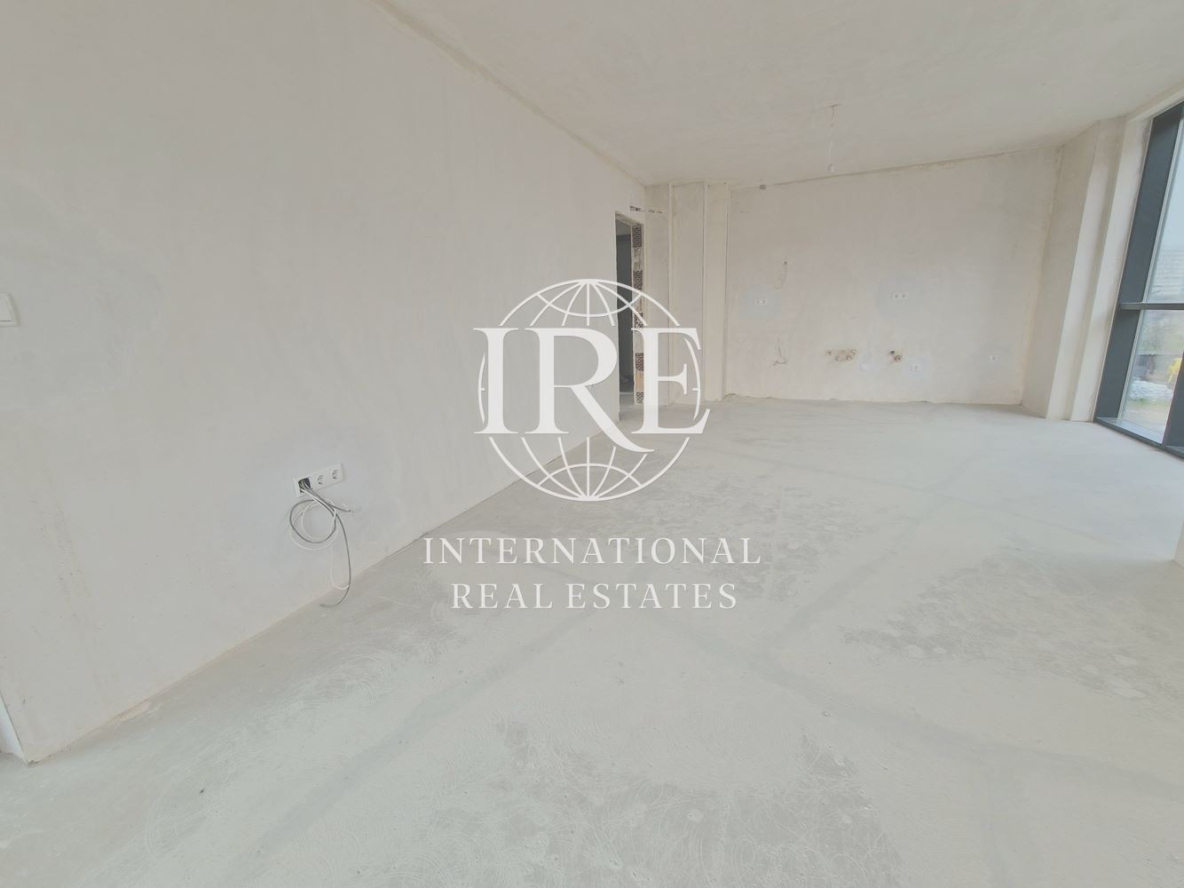 Продава 4-СТАЕН, гр. Варна, Бриз, снимка 2 - Апартаменти - 53222788