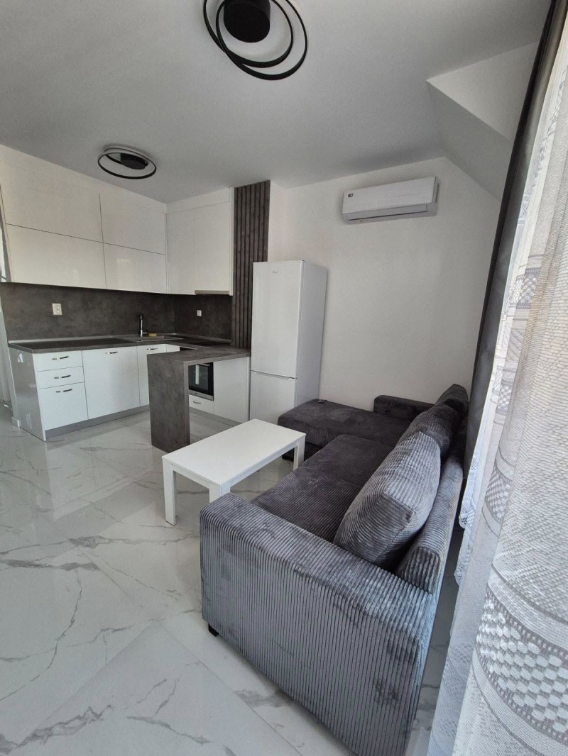 Til salgs  Studio Plovdiv , Kjusjuk Parisj , 56 kvm | 71294339 - bilde [2]