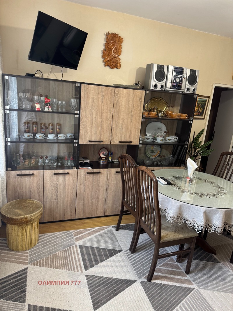 Продава  2-стаен град Плевен , Мара Денчева , 50 кв.м | 56373875 - изображение [4]