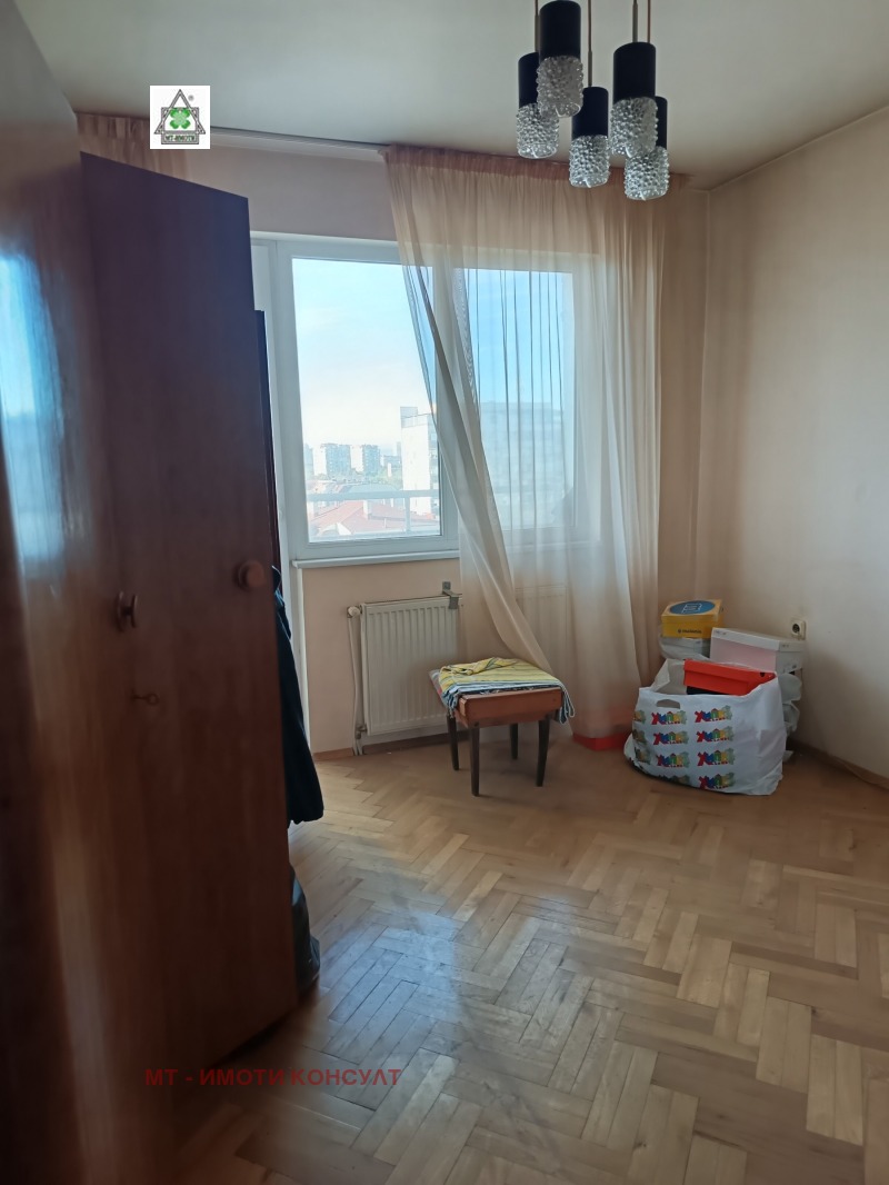 Продава 3-СТАЕН, гр. София, Иван Вазов, снимка 3 - Aпартаменти - 47522030