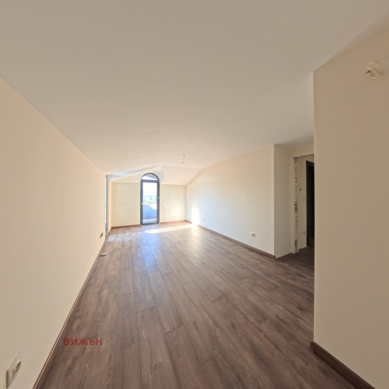 Продава  3-стаен град Перник , Център , 113 кв.м | 71710930 - изображение [8]