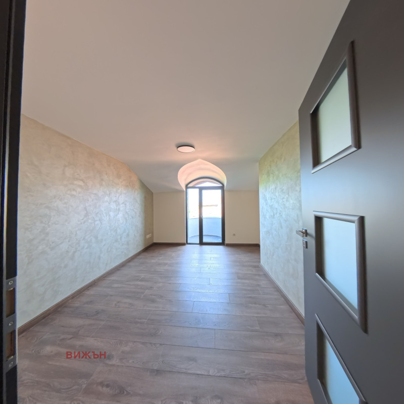 Продава  3-стаен град Перник , Център , 113 кв.м | 71710930 - изображение [7]