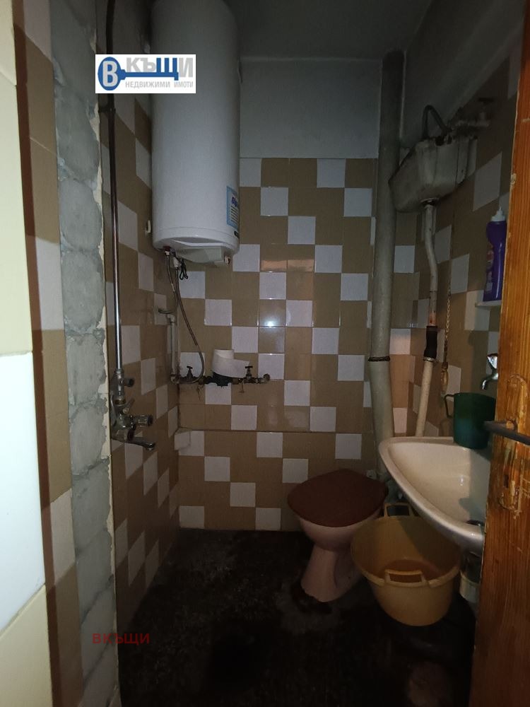 Продава 3-СТАЕН, гр. Велико Търново, Център, снимка 11 - Апартаменти - 55440517