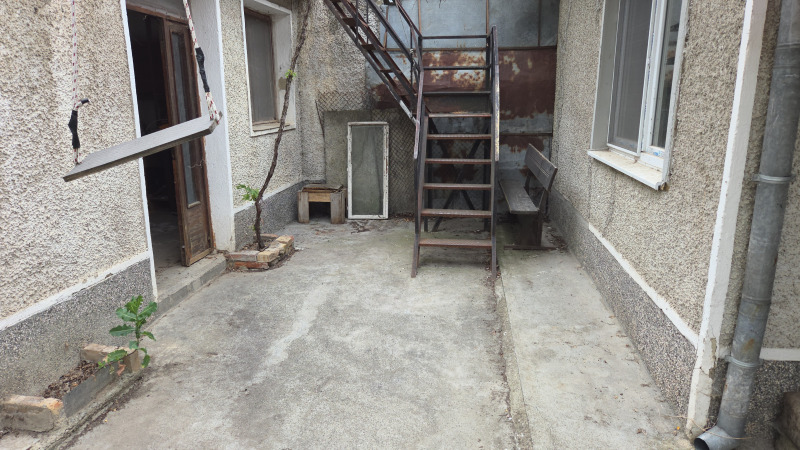 Продава  Къща област Варна , гр. Провадия , 130 кв.м | 51425757 - изображение [16]