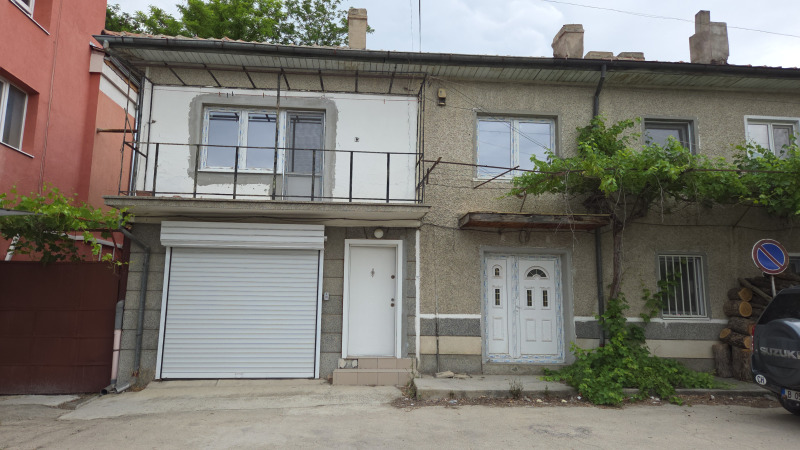 Продава  Къща област Варна , гр. Провадия , 130 кв.м | 51425757