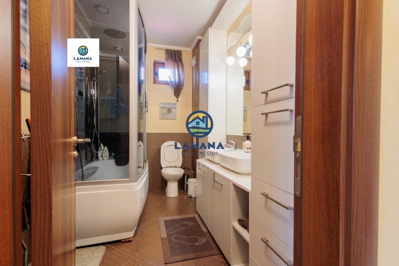 Продава КЪЩА, гр. Бургас, Сарафово, снимка 14 - Къщи - 52192643