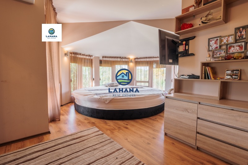 Продава КЪЩА, гр. Бургас, Сарафово, снимка 11 - Къщи - 52192643