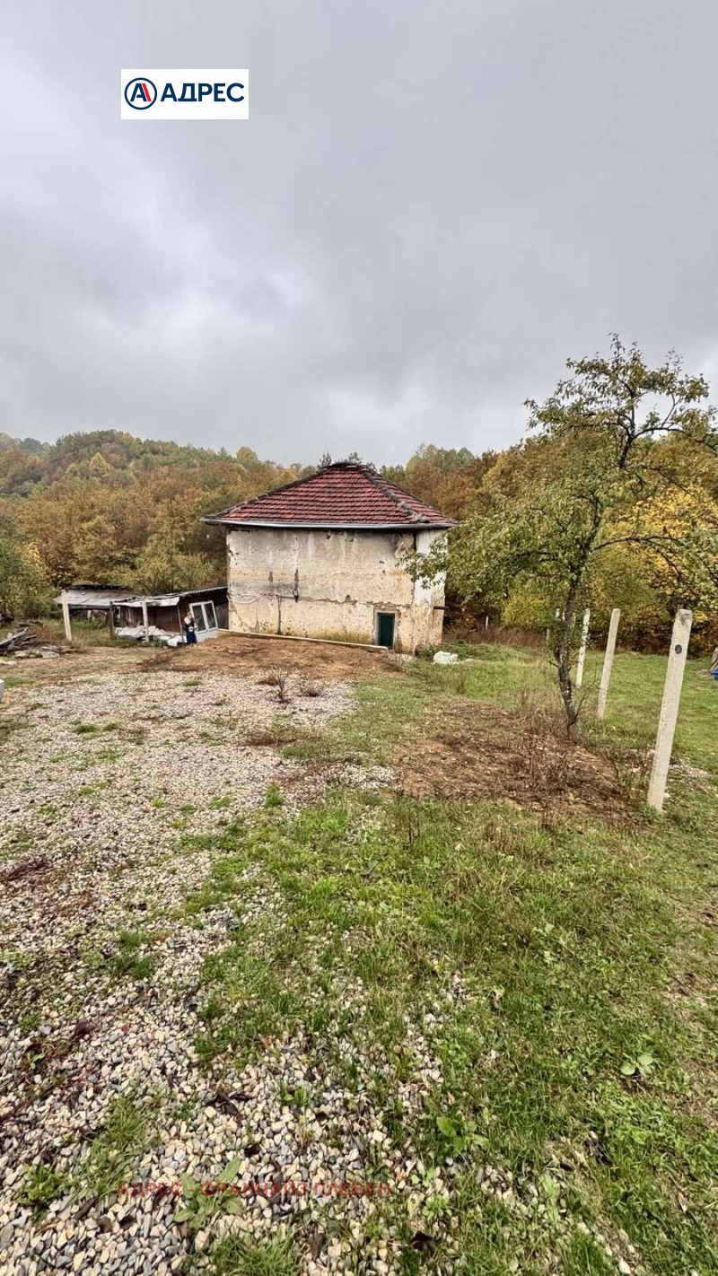 Продава КЪЩА, гр. Троян, област Ловеч, снимка 3 - Къщи - 52704056