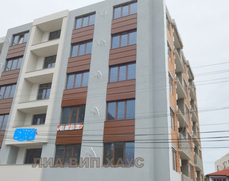 Продава 2-СТАЕН в град Пазарджик, Център - 72 кв.м / 90 000 € » 176 024.70 лв., ЛИА ВИП ХАУС ООД