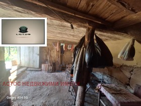 Къща с. Блъсковци, област Велико Търново 7