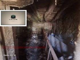 Къща с. Блъсковци, област Велико Търново 6