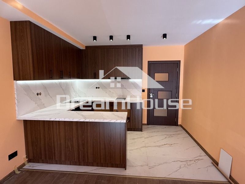 Продава 1-СТАЕН, гр. Пловдив, Кючук Париж