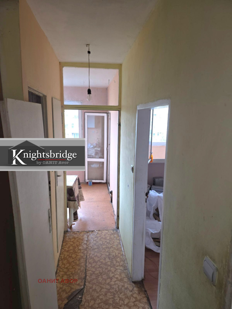 Продава  2-стаен град София , Надежда 3 , 66 кв.м | 77417757 - изображение [2]