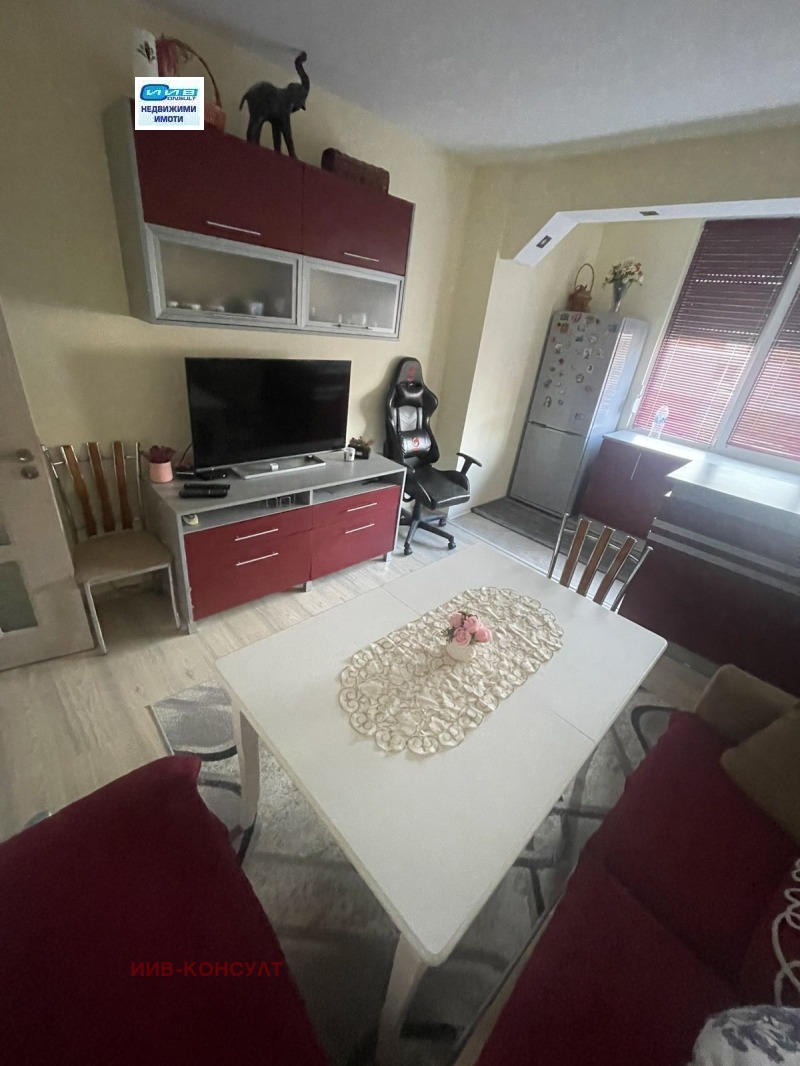 Na sprzedaż  2 sypialnie Weliko Tarnowo , Centar , 68 mkw | 84709109