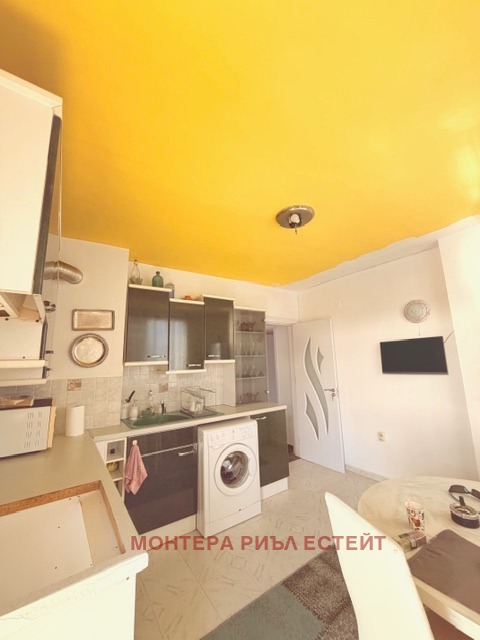 Продава 3-СТАЕН, гр. Варна, Лятно кино Тракия, снимка 2 - Апартаменти - 53955981