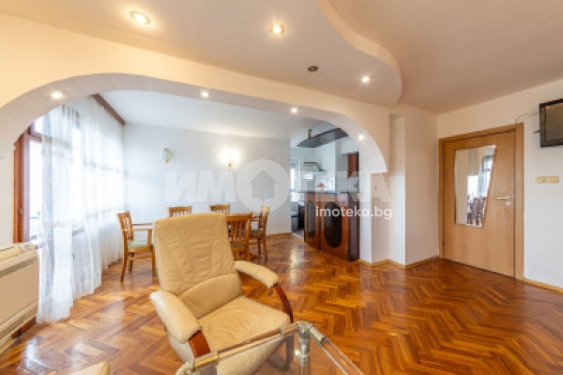 Till salu  3+ sovrum Varna , Kolhozen pazar , 122 kvm | 88869155 - bild [3]