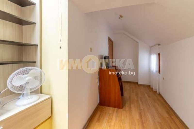 Till salu  3+ sovrum Varna , Kolhozen pazar , 122 kvm | 88869155 - bild [15]
