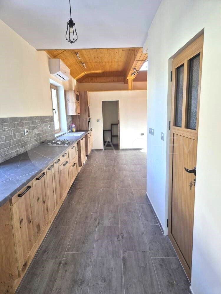 Продава КЪЩА, гр. Балчик, област Добрич, снимка 5 - Къщи - 51061446