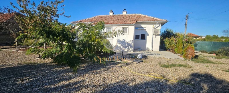 Продава КЪЩА, с. Черноземен, област Пловдив, снимка 8 - Къщи - 52208596