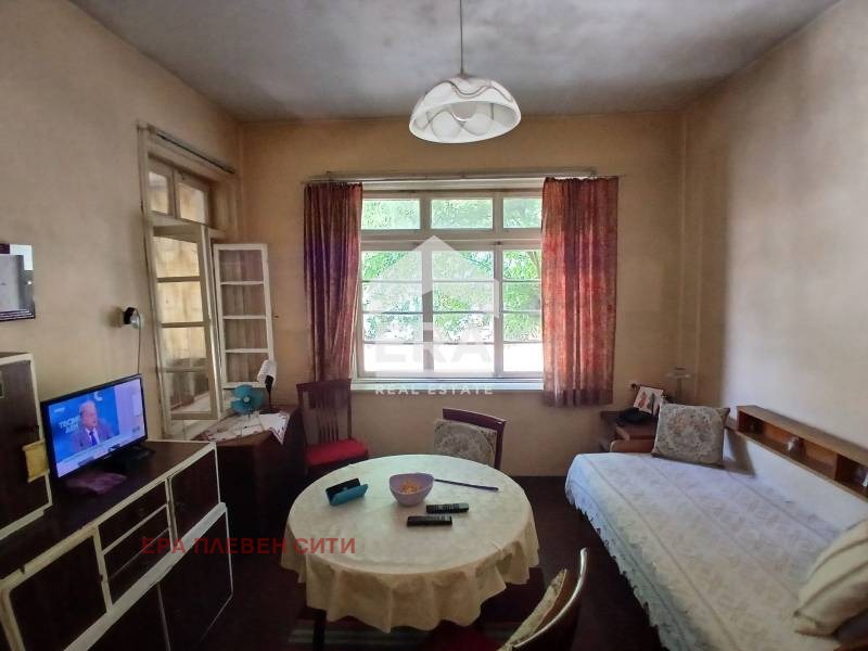 Продава КЪЩА, с. Ъглен, област Ловеч, снимка 8 - Къщи - 53154711