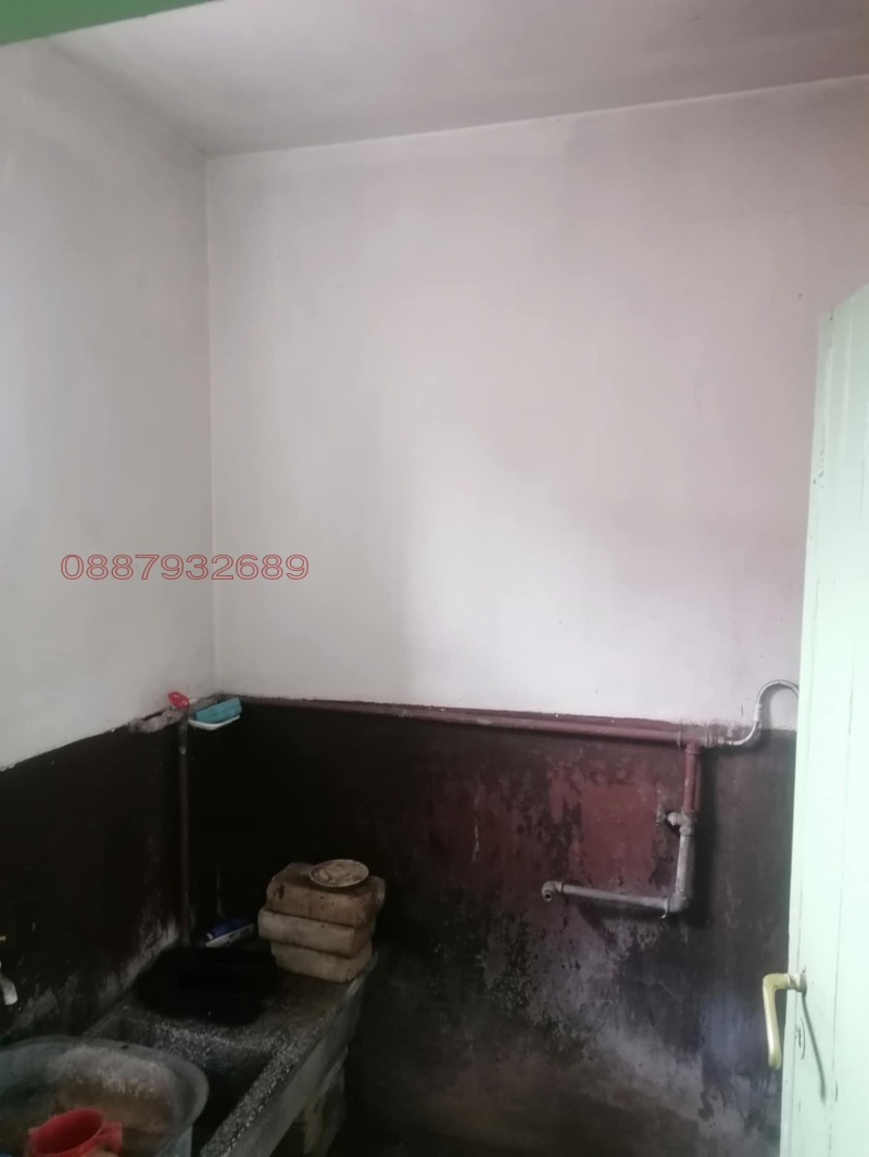 Продава КЪЩА, гр. Павликени, област Велико Търново, снимка 9 - Къщи - 53294350