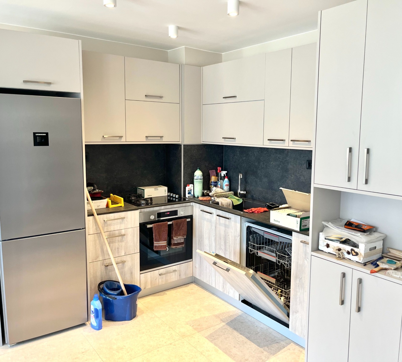 Продава 4-СТАЕН, гр. София, Овча купел, снимка 14 - Апартаменти - 54427105