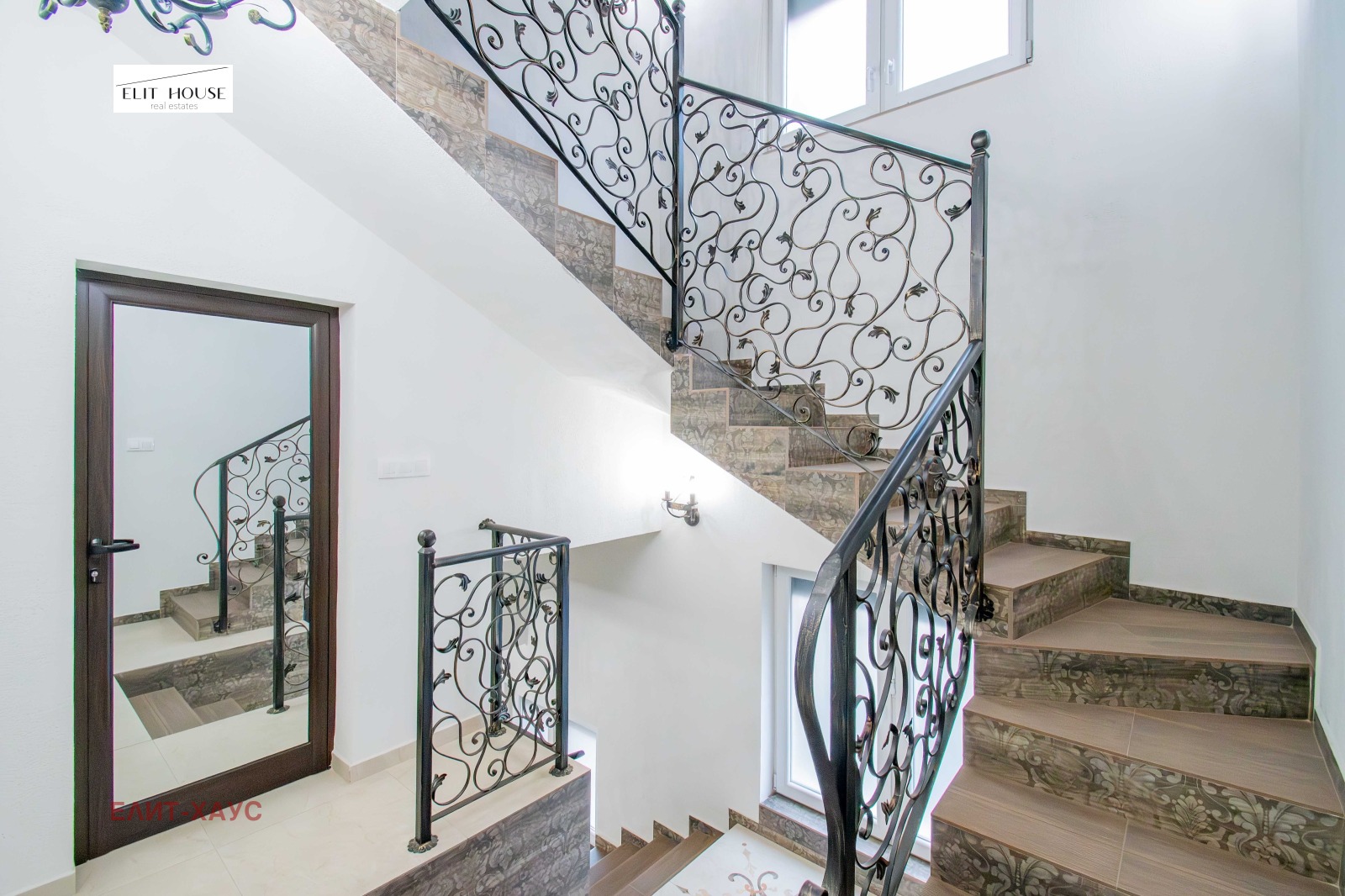 Продава КЪЩА, гр. София, Оборище, снимка 12 - Къщи - 52543671