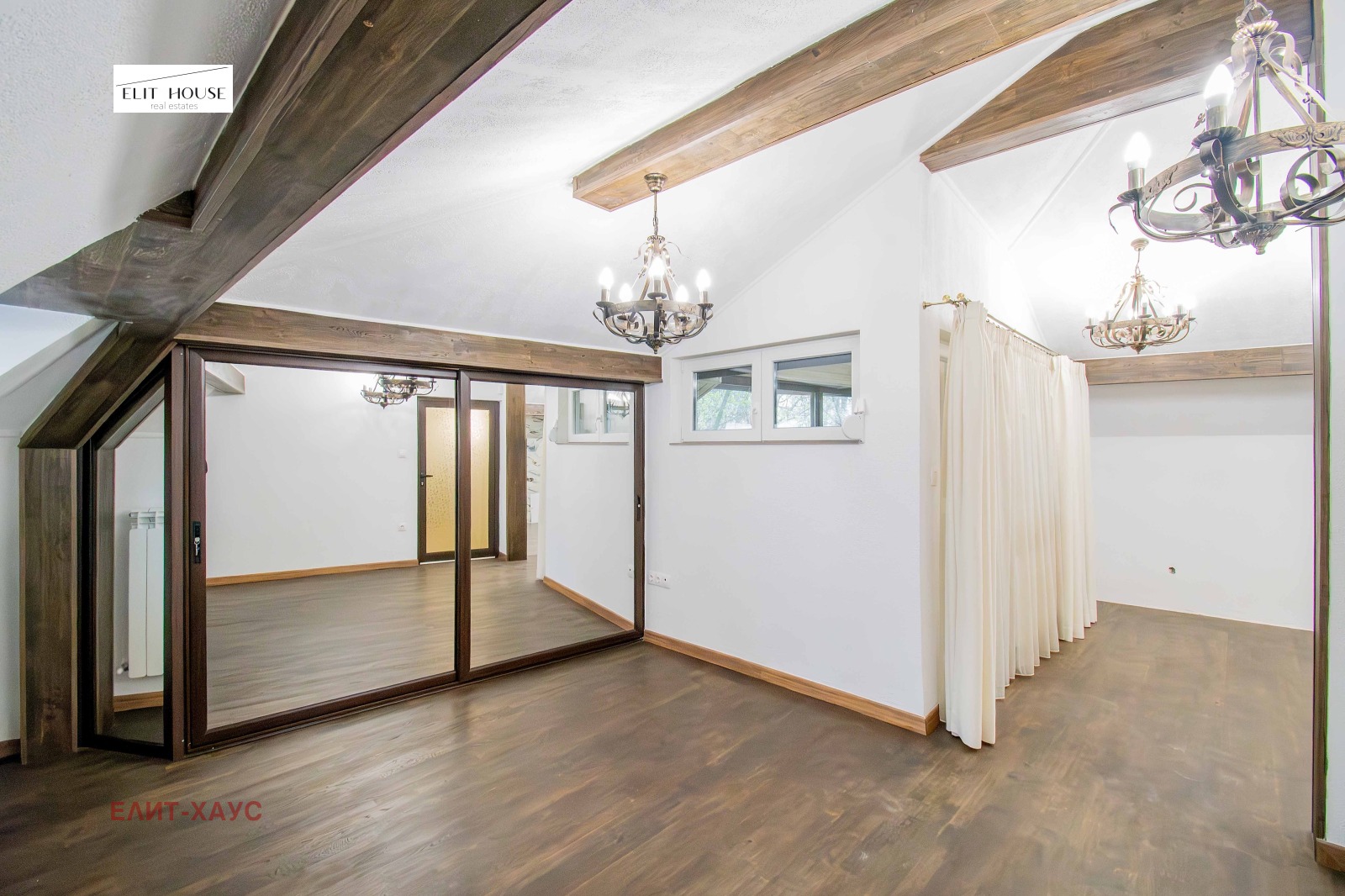 Продава КЪЩА, гр. София, Оборище, снимка 13 - Къщи - 52543671