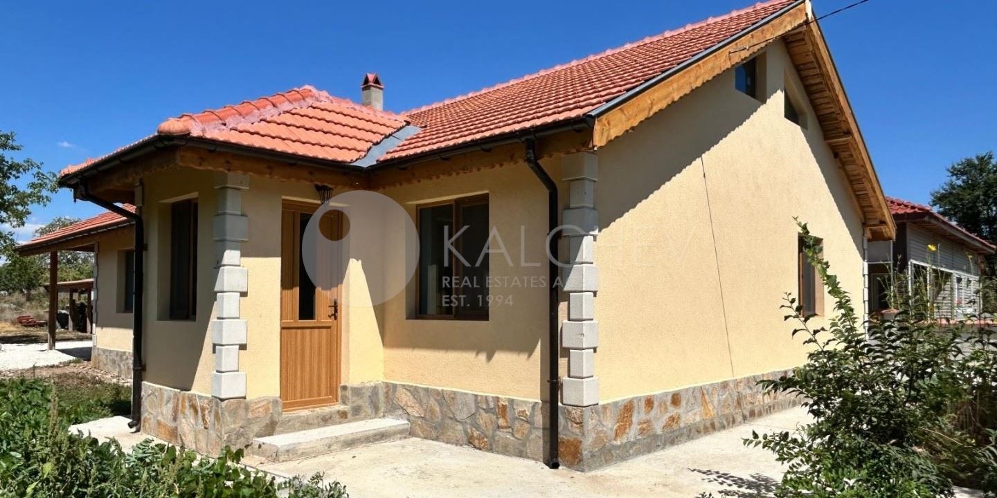 Продава КЪЩА, гр. Балчик, област Добрич, снимка 2 - Къщи - 51061446