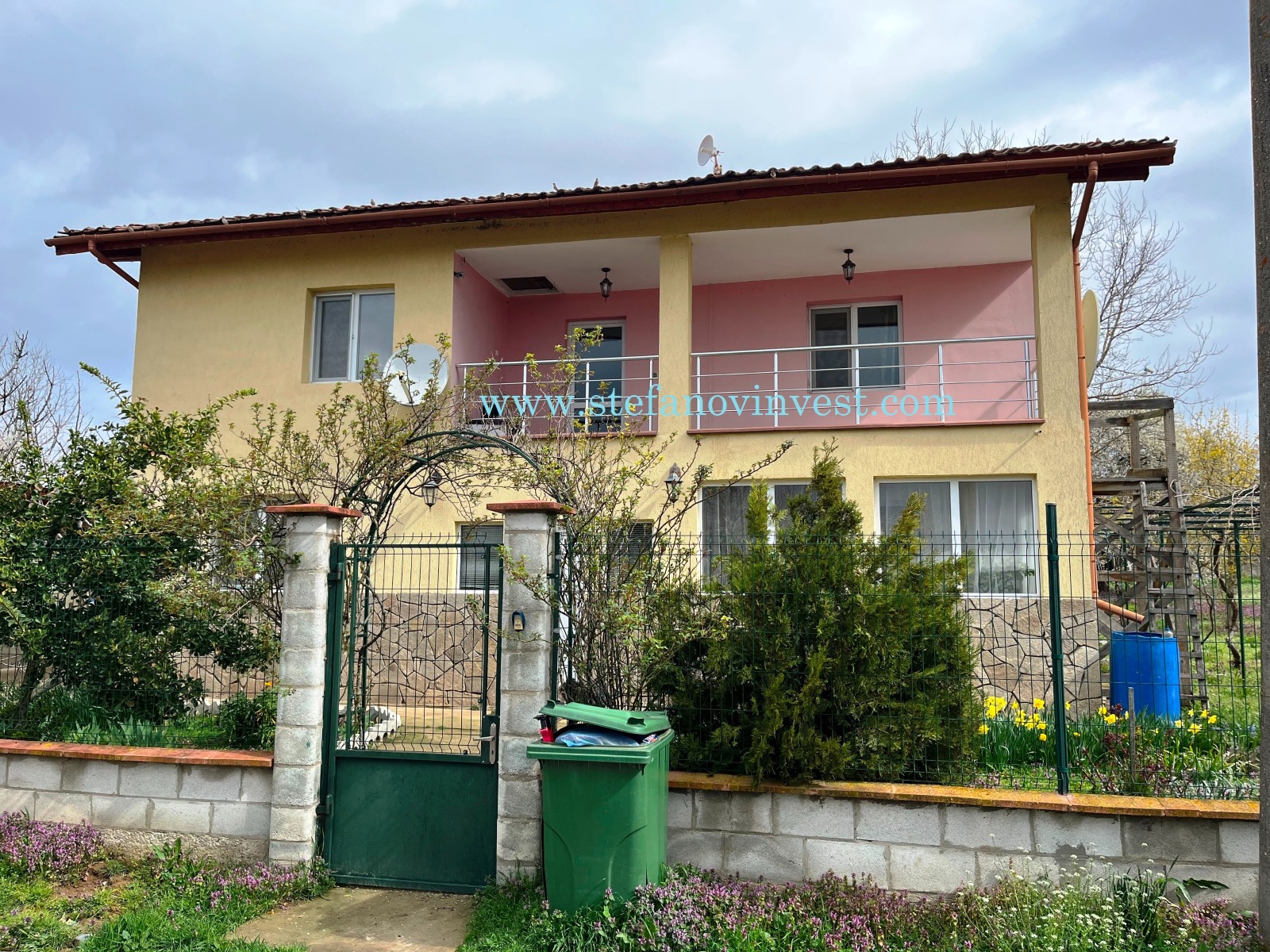 Продава КЪЩА, с. Дюлино, област Варна