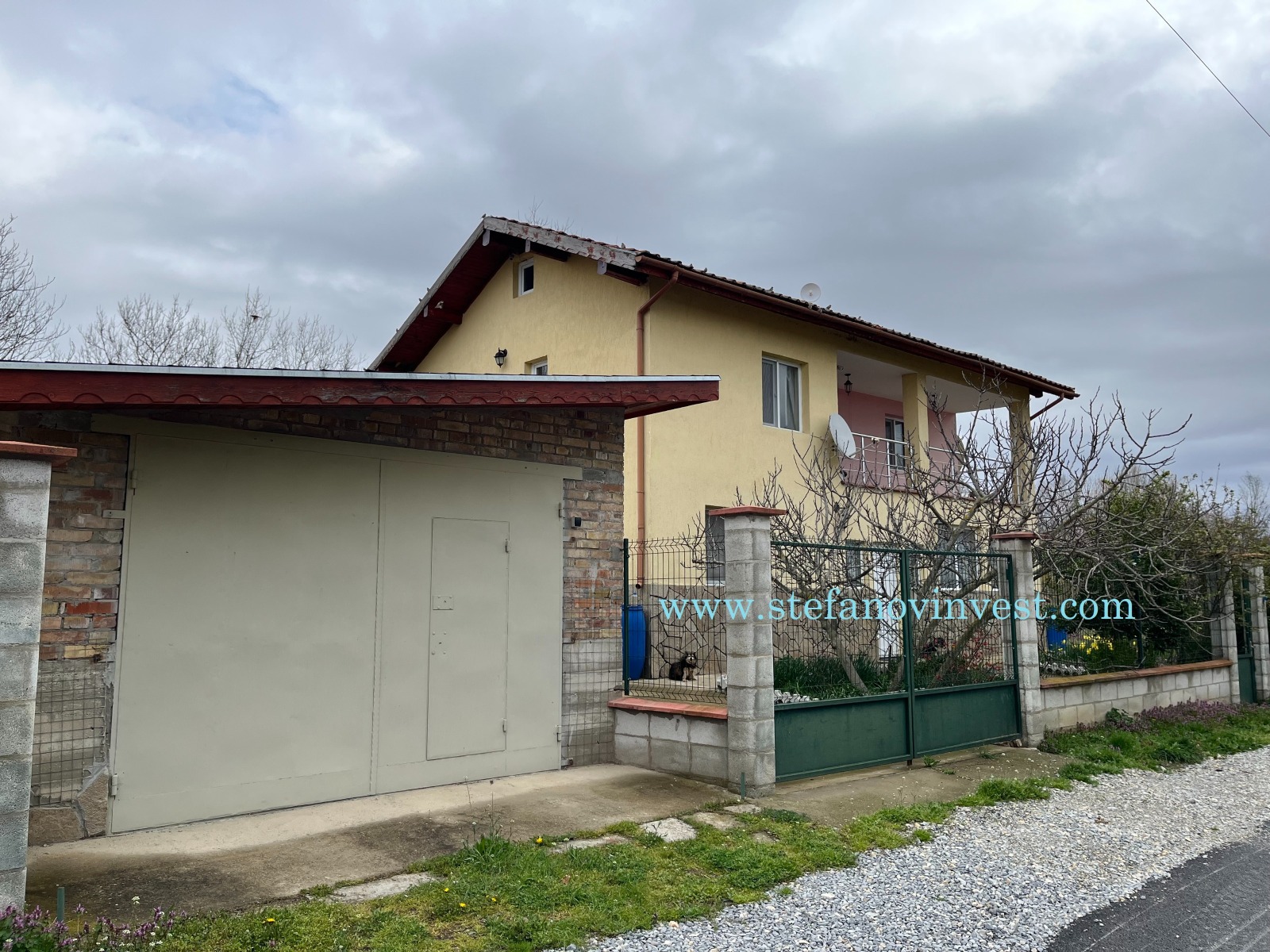 Продава КЪЩА, с. Дюлино, област Варна, снимка 2 - Къщи - 54049587