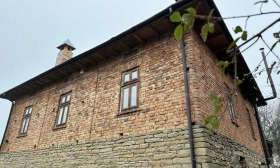 Продажба на имоти в гр. Дряново, област Габрово — страница 3 - изображение 1 