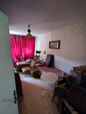 Huis Dragitsjevo, regio Pernik 5